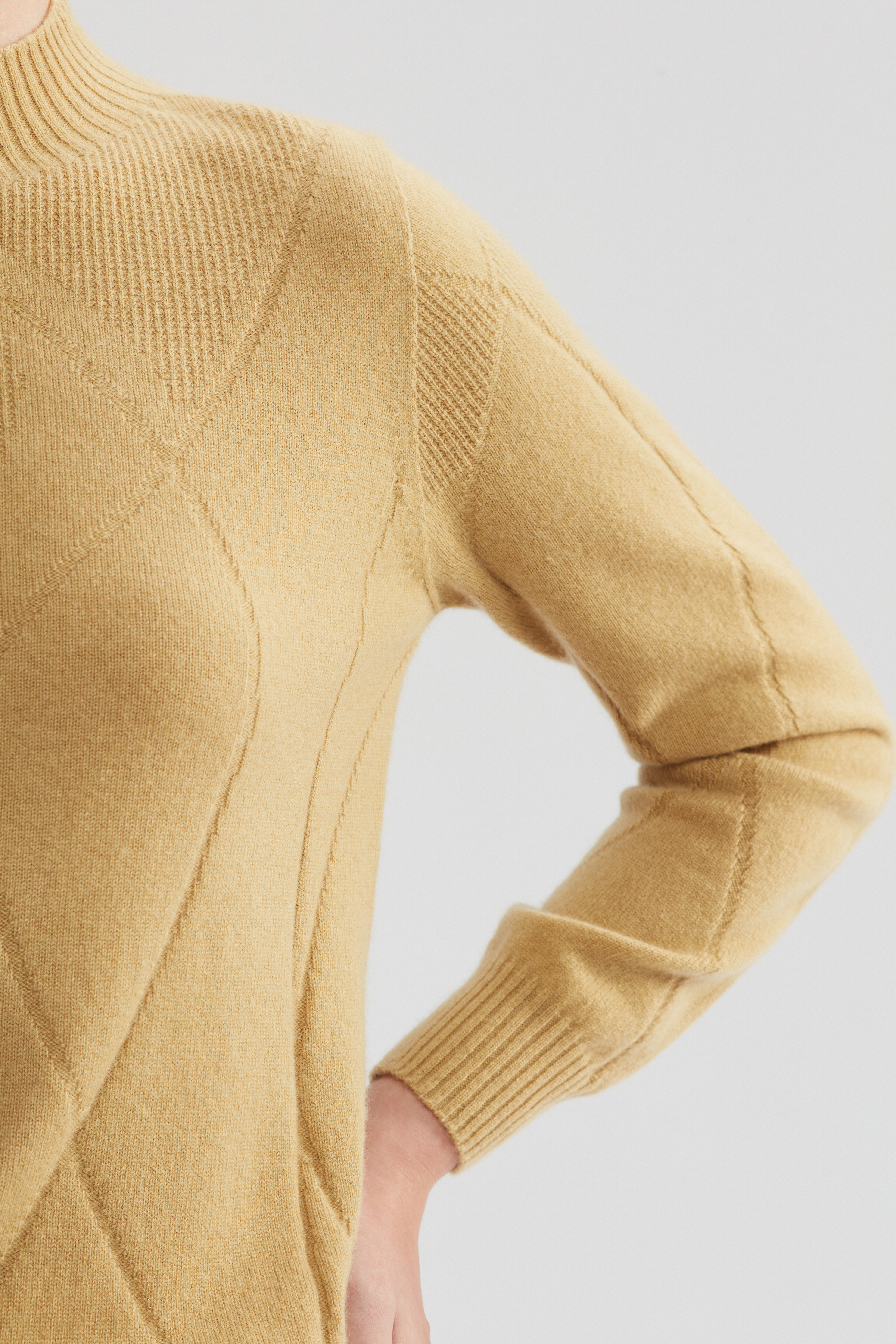 እንከን የለሽ 3D Knit Cashmere Sweater | ግራፊክ ጥለት OEM