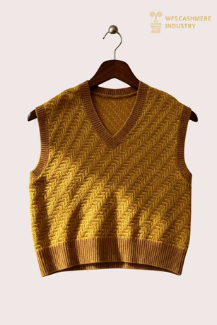 100% Kasmir Kabel Knit V-Neck Sweater Vest, 5GG S2602